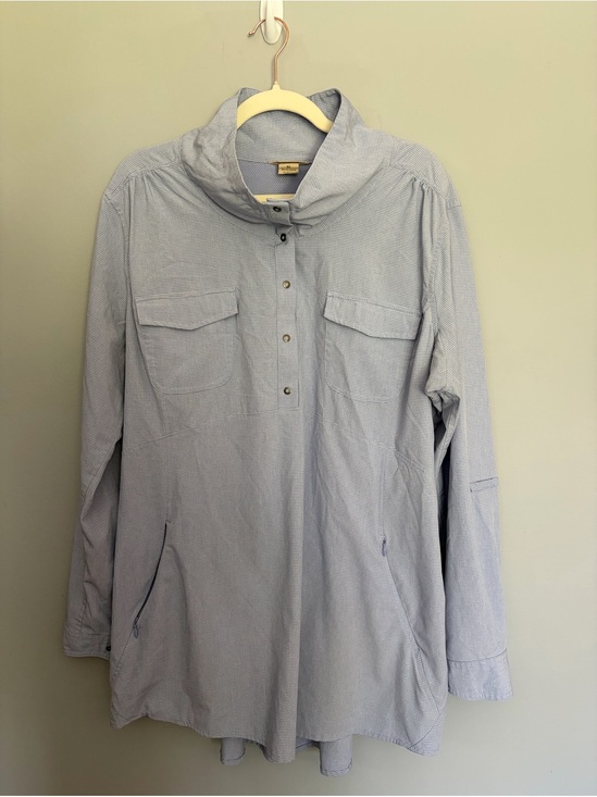 Duluth Trading Co Tops - Duluth Trading Co UPF Tunic Women’s XL Nine to Fine Blue Stripe Sun Protection